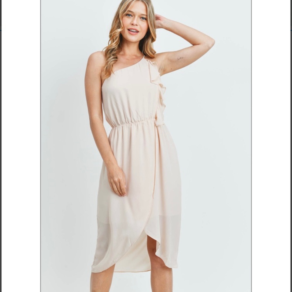 ONE SHOULDER RUFFLE WRAP CREAM DRESS - Picture 2 of 6